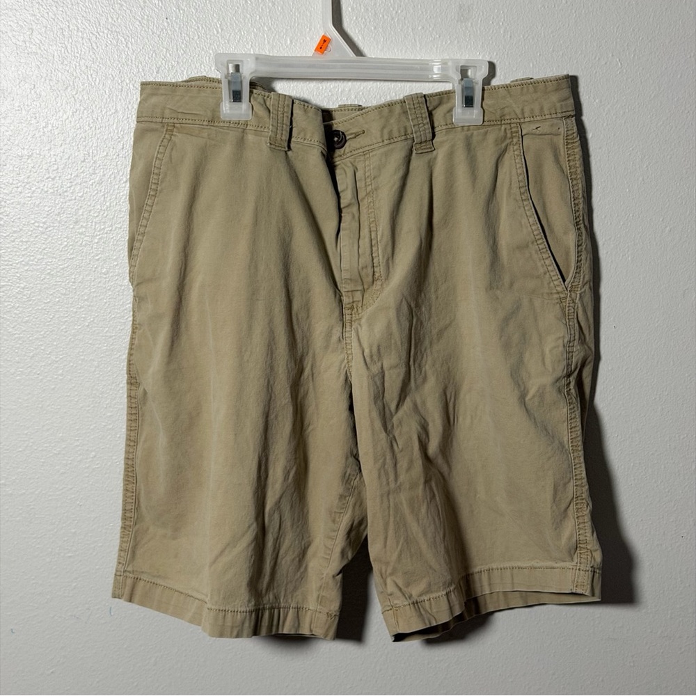 Magellan‎ Outdoors Khaki Classic Tan Men's Cargo Baggy Shorts size 35W - Picture 2 of 7